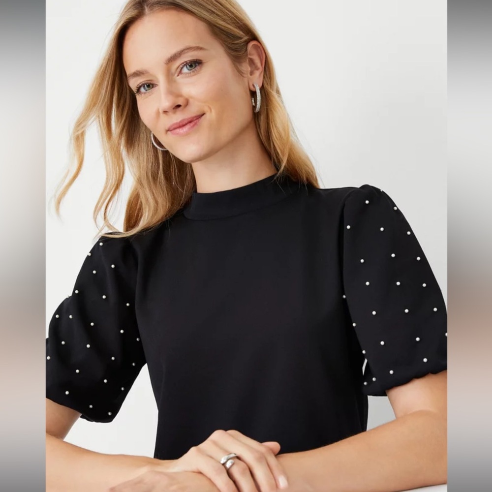 Ann Taylor. XS. Pearlized Balloon Sleeved Mock Neck Top Blouse.